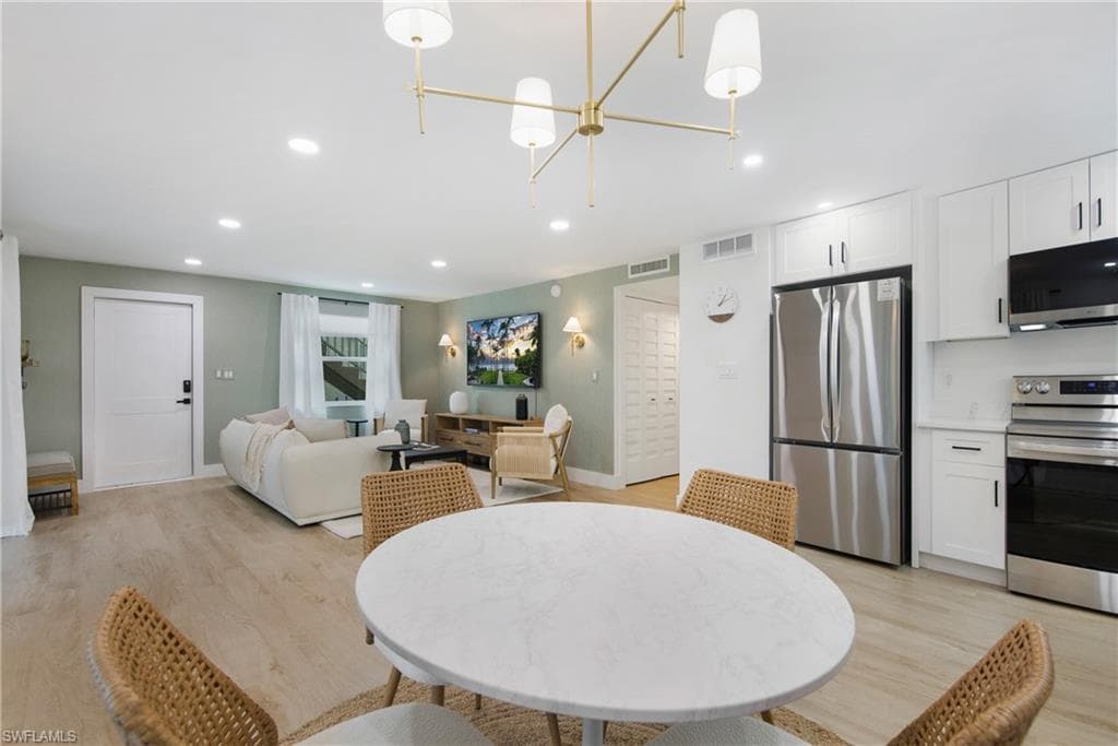 1549 Sandpiper ST # 89, NAPLES FL 34102-6