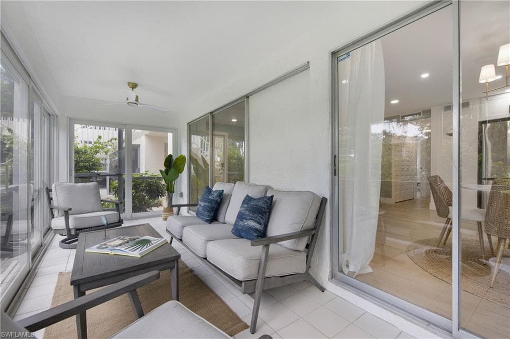 1549 Sandpiper ST # 89, NAPLES FL 34102-13