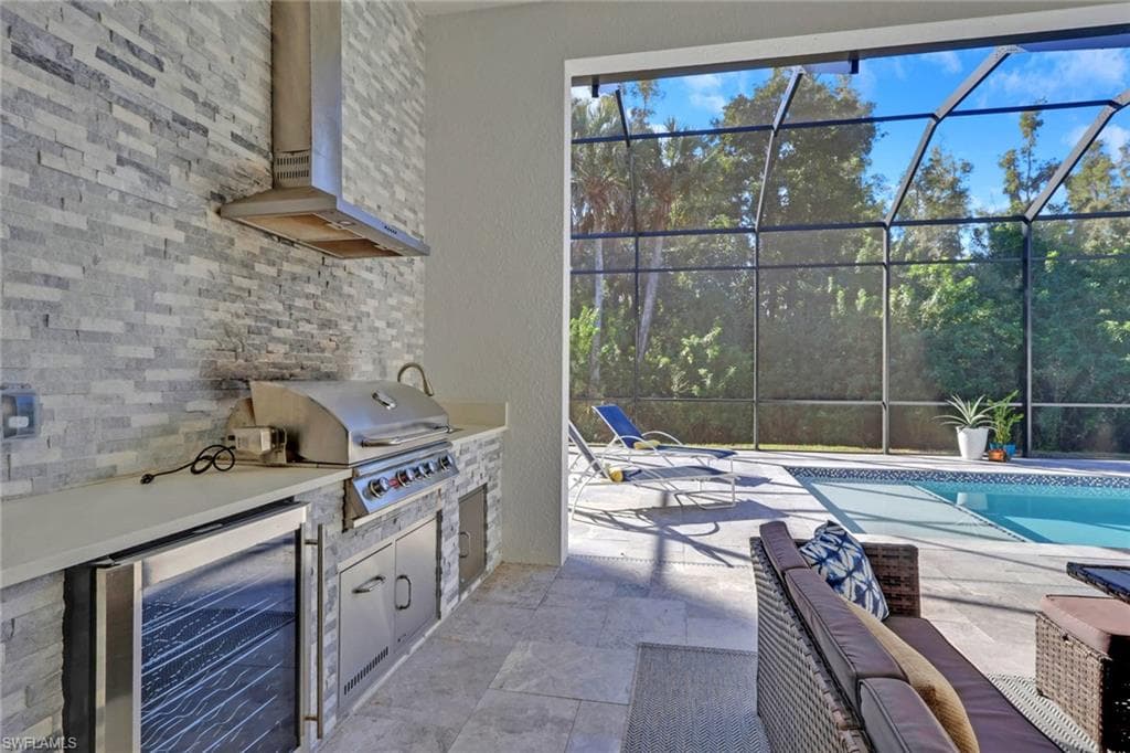 4111 Williams RD, ESTERO FL 33928-31