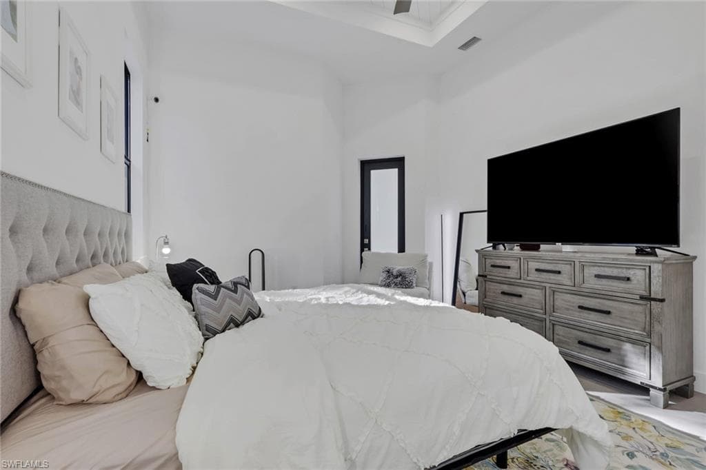 4111 Williams RD, ESTERO FL 33928-19