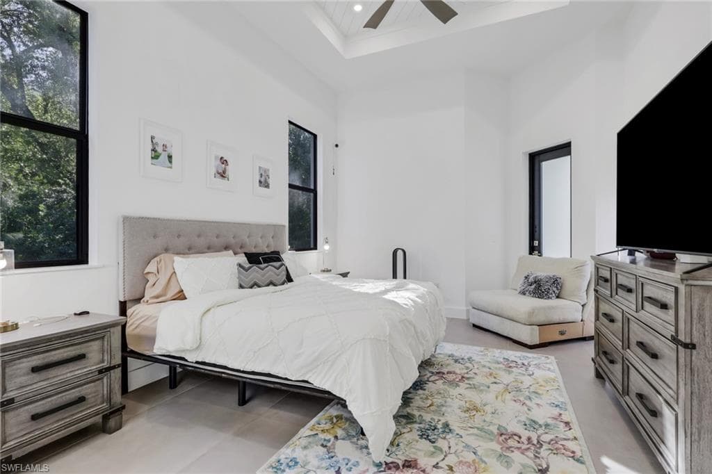 4111 Williams RD, ESTERO FL 33928-18