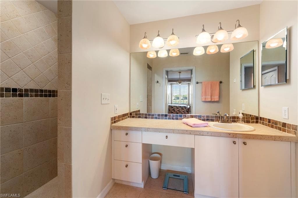 26490 Sunderland DR # 1105, BONITA SPRINGS FL 34135-15