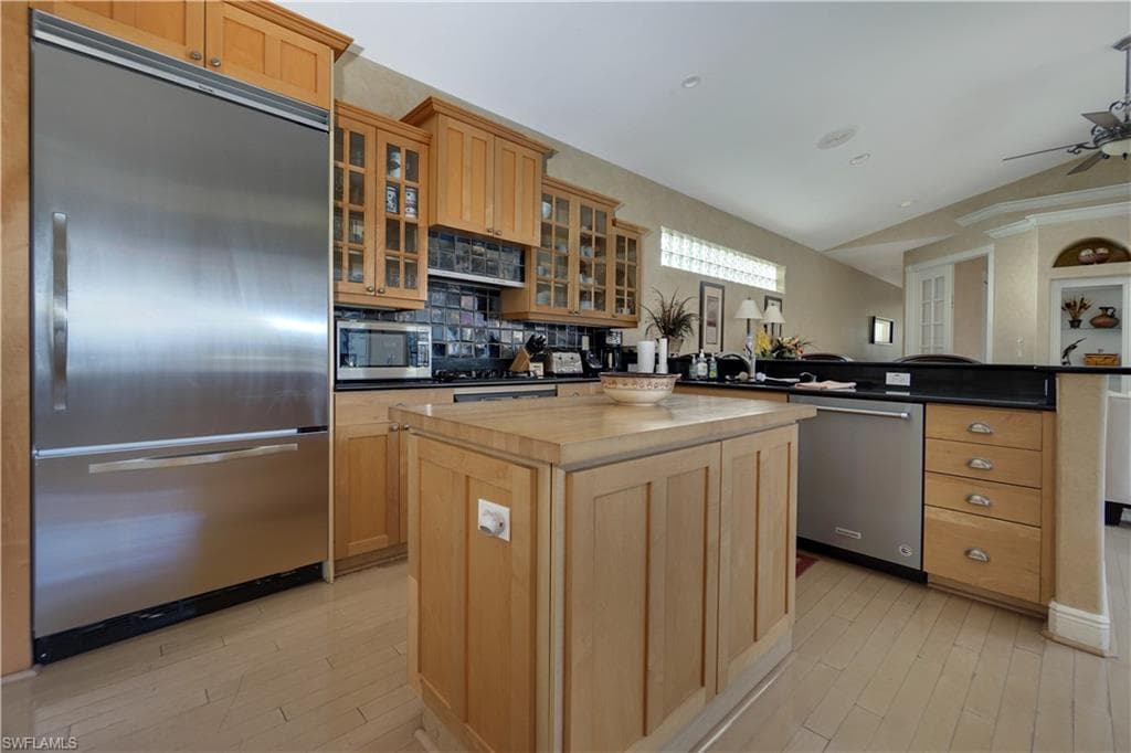 5065 Kensington High ST, NAPLES FL 34105-5