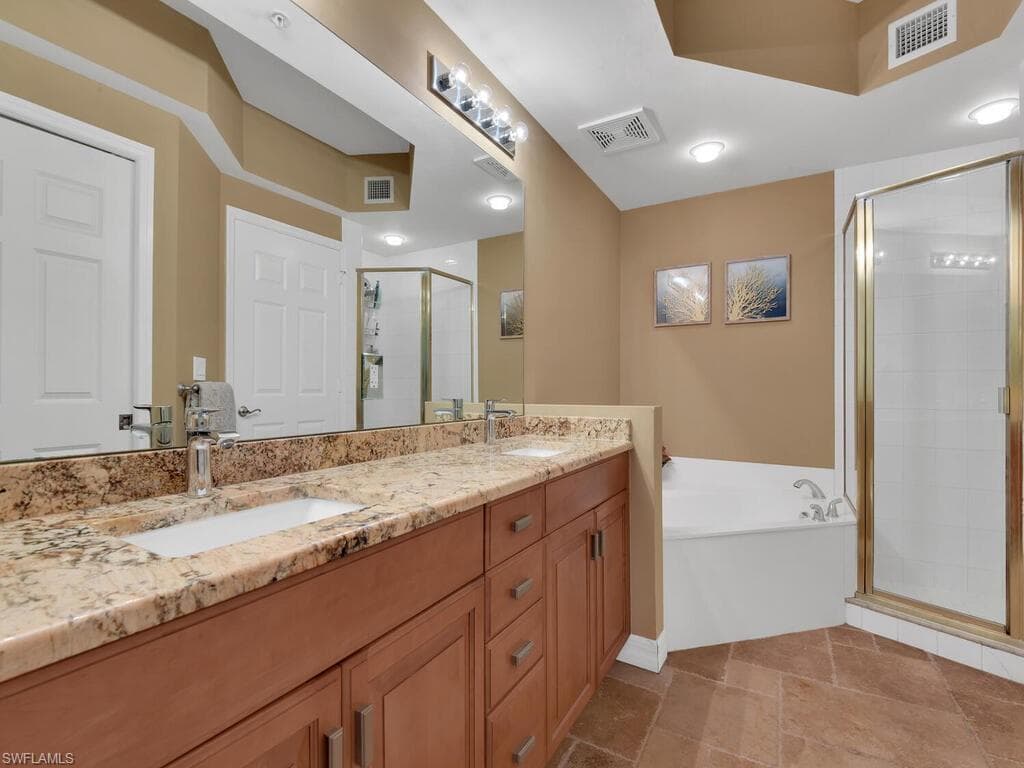 2797 1st ST # 1605, FORT MYERS FL 33916-18