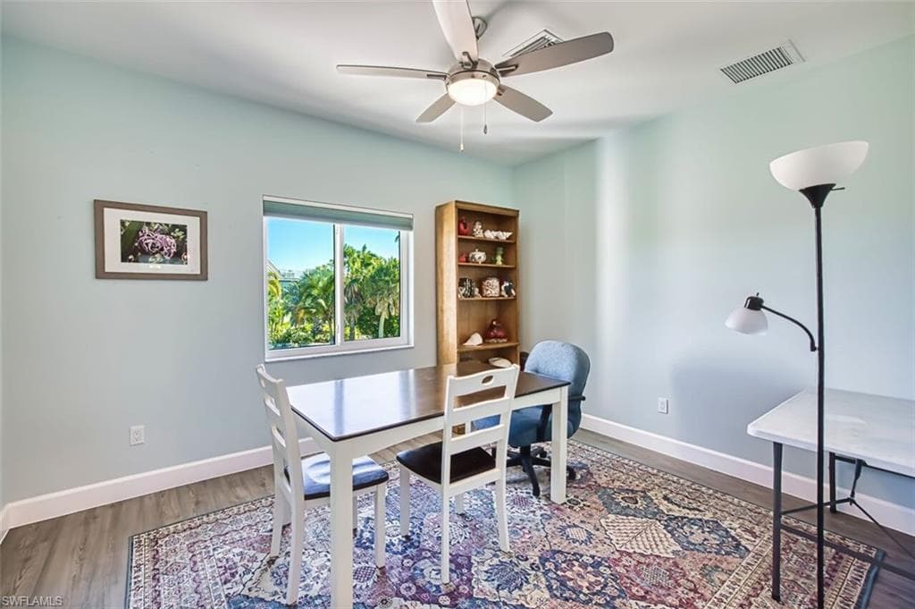 595 Piedmont RD, SANIBEL FL 33957-15