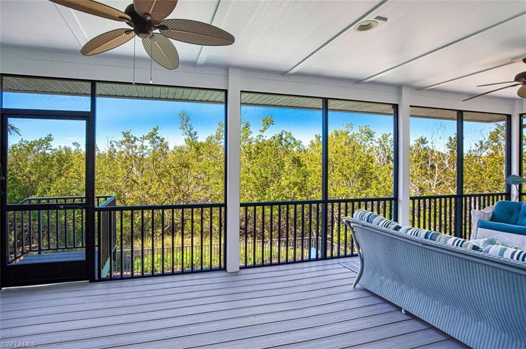595 Piedmont RD, SANIBEL FL 33957-31