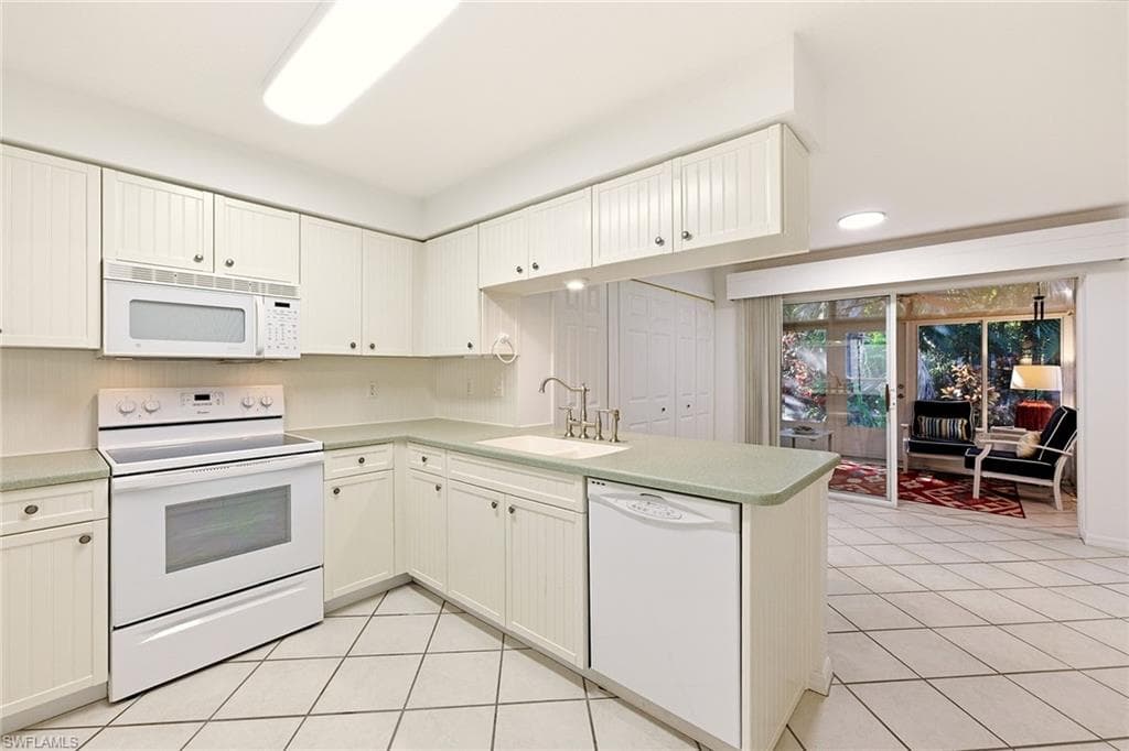 28720 Diamond DR # 102, BONITA SPRINGS FL 34134-16