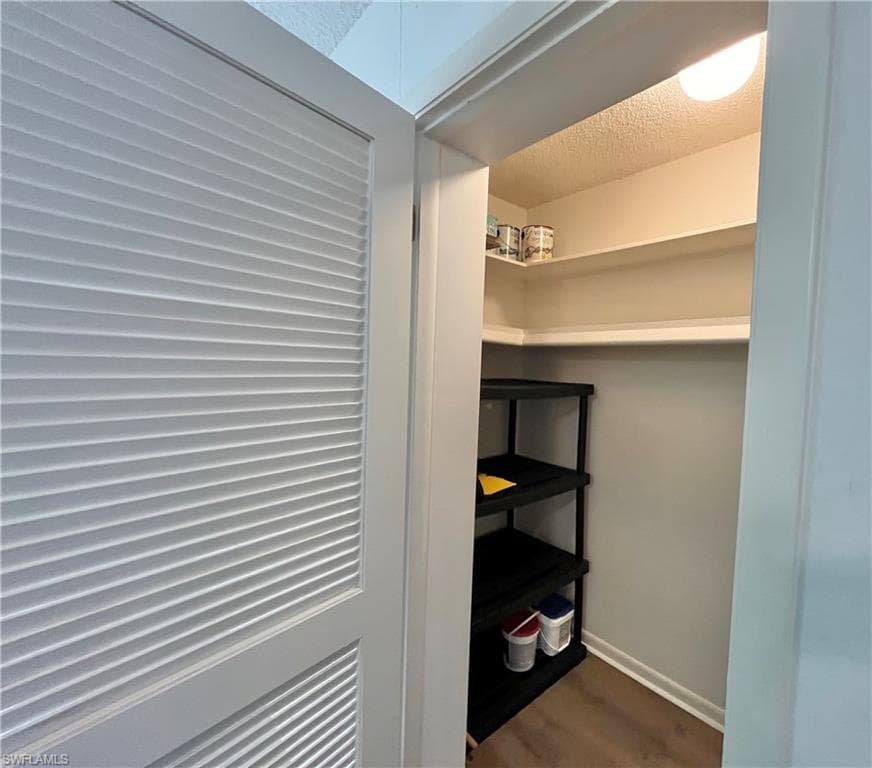 1356 Myerlee Country Club BLVD 2-20