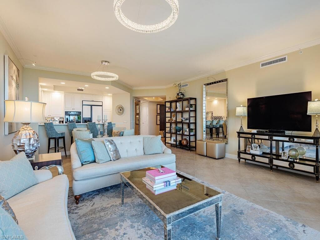 23850 Via Italia CIR 403-1