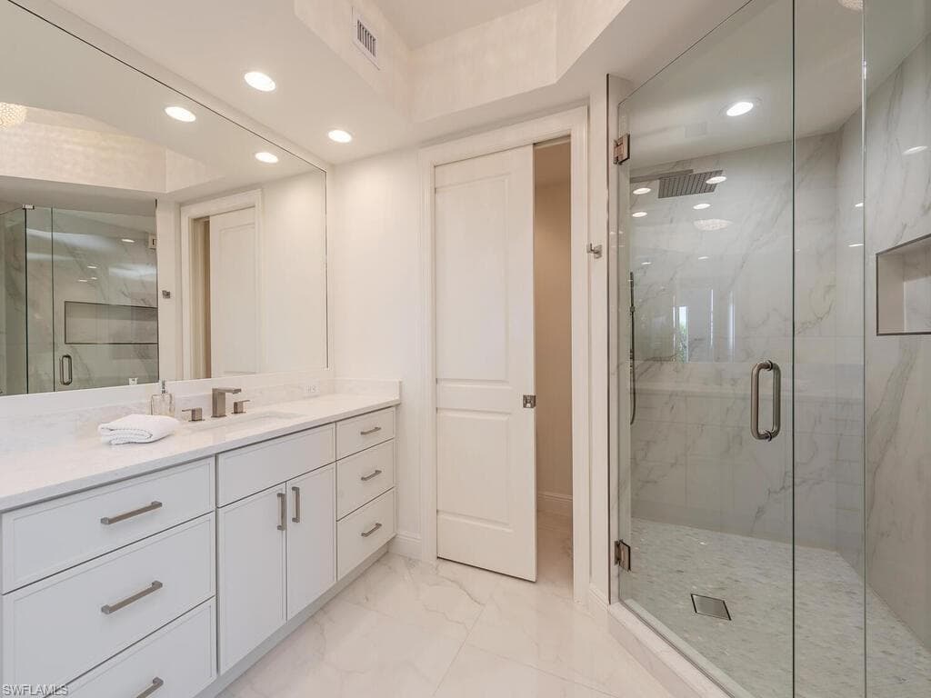 23850 Via Italia CIR 403-12