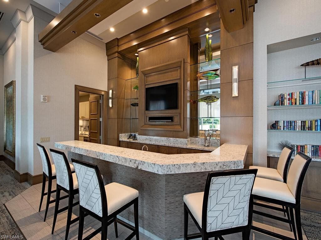 23850 Via Italia CIR 403-21