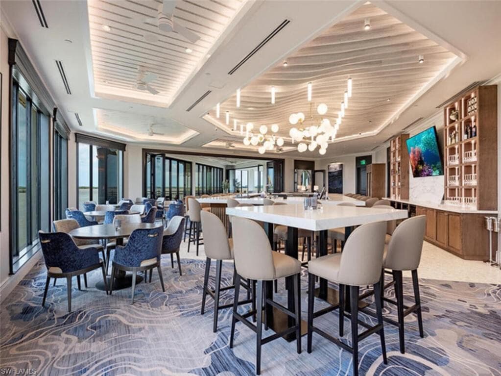 23850 Via Italia CIR 403-32