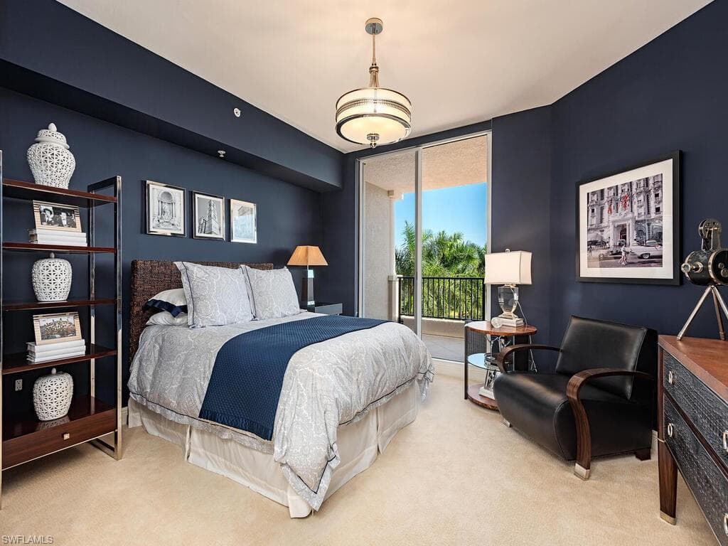 23850 Via Italia CIR 403-13