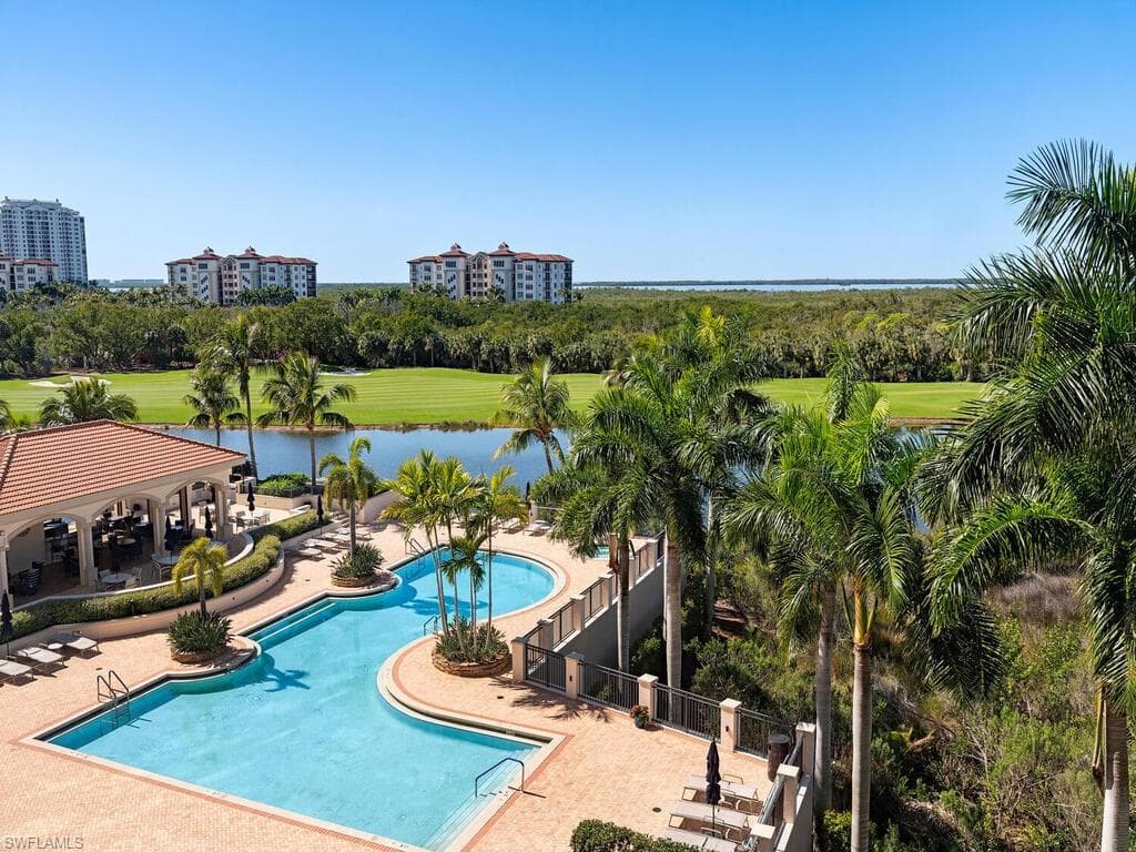 23850 Via Italia CIR 403-7