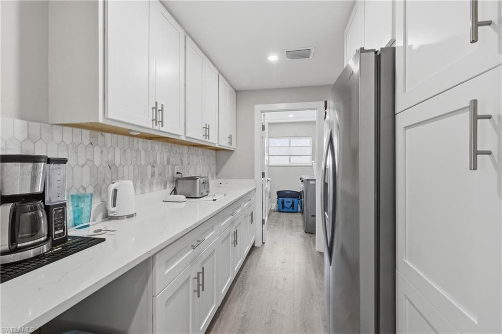 6807 Azalea LN, FORT MYERS FL 33919-14