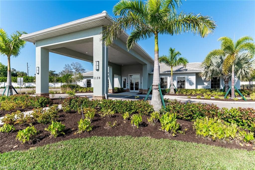 1035 Enbrook LOOP, NAPLES FL 34114-25