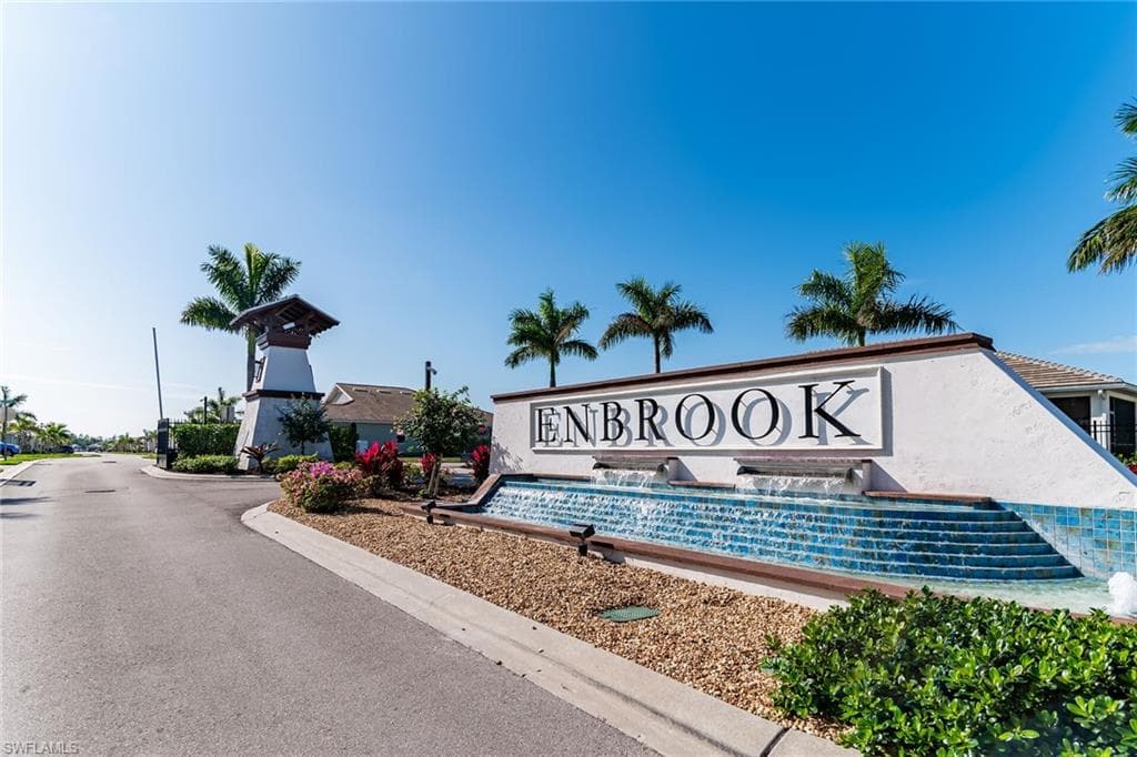 1035 Enbrook LOOP, NAPLES FL 34114-29