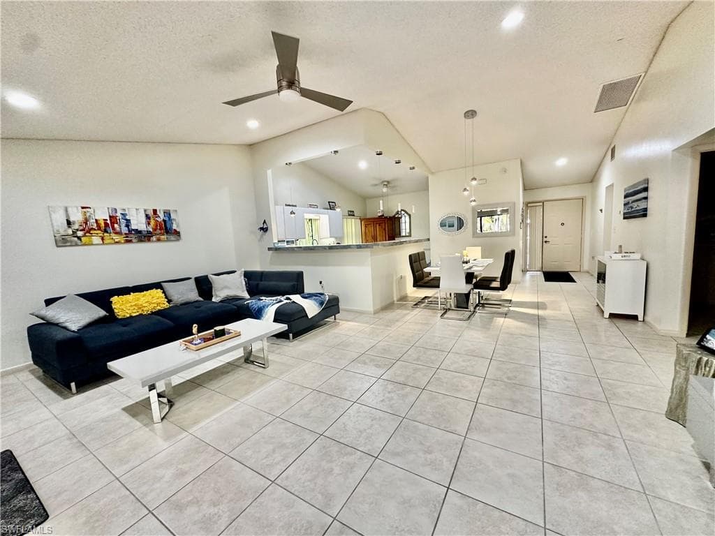 13212 Tall Pine CIR, FORT MYERS FL 33907-3