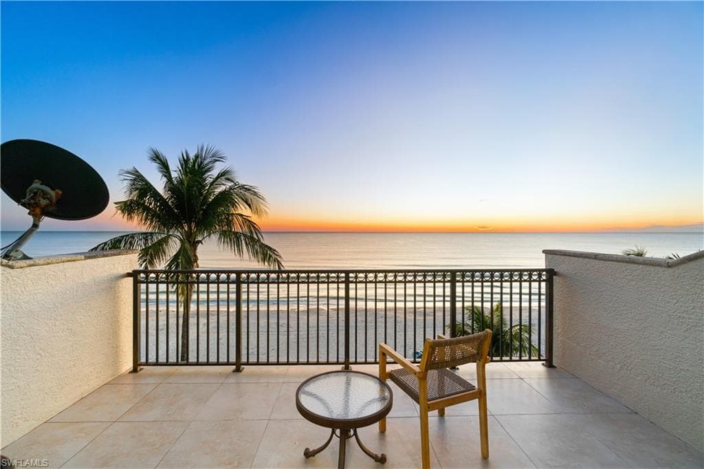 26868 Hickory BLVD, BONITA SPRINGS FL 34134-40