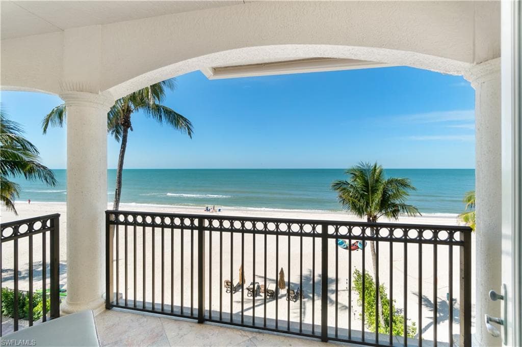 26868 Hickory BLVD, BONITA SPRINGS FL 34134-34