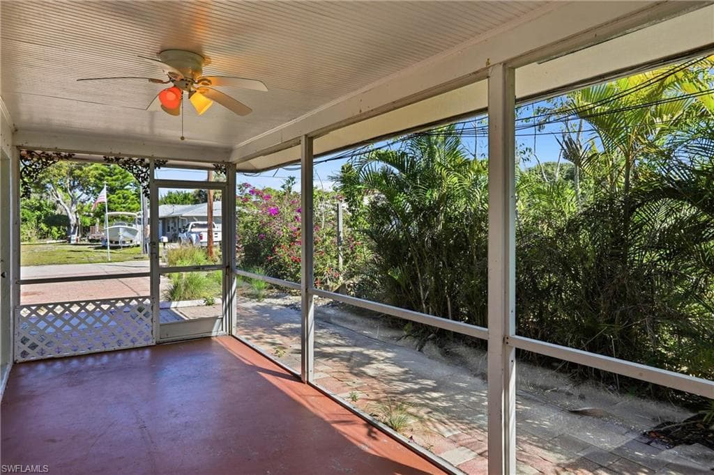 4231 Mariner LN, BONITA SPRINGS FL 34134-2