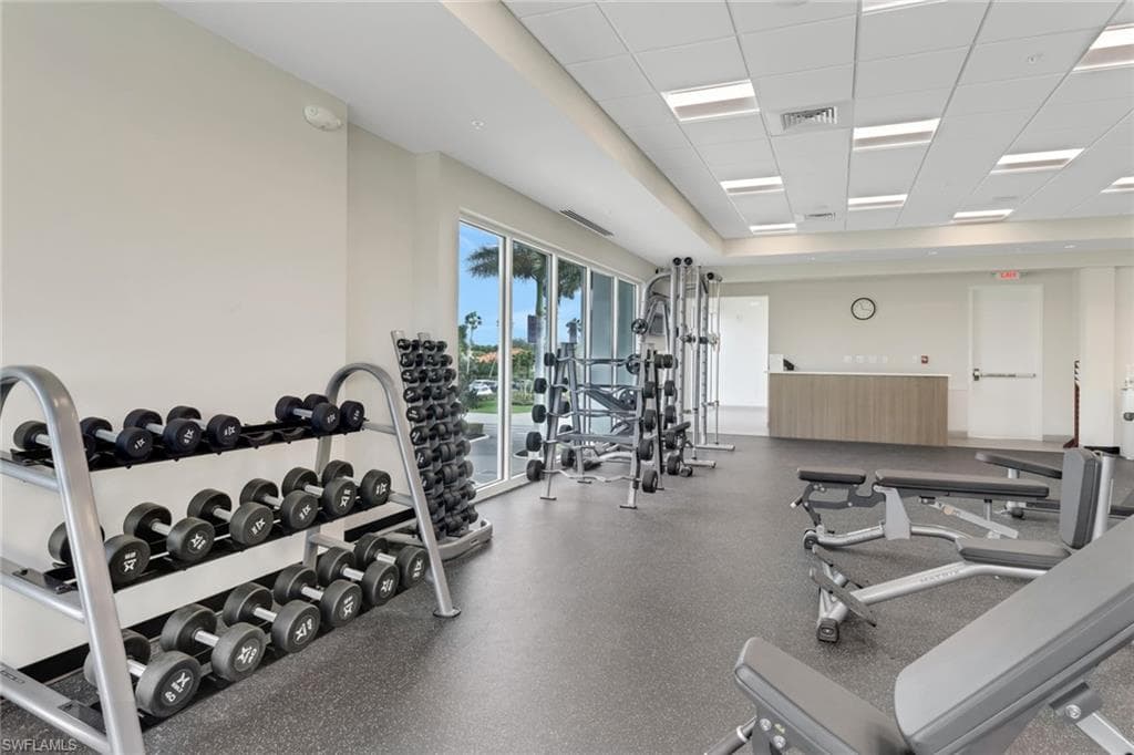 1075 Foxfire LN # 309, NAPLES FL 34104-26