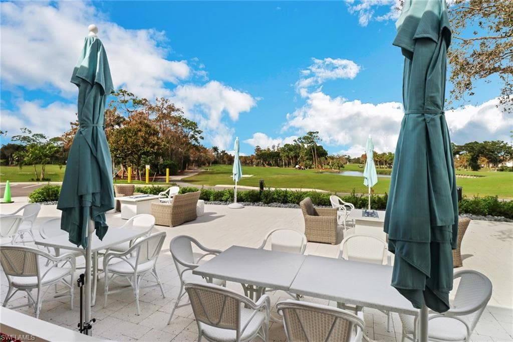 1075 Foxfire LN # 309, NAPLES FL 34104-18