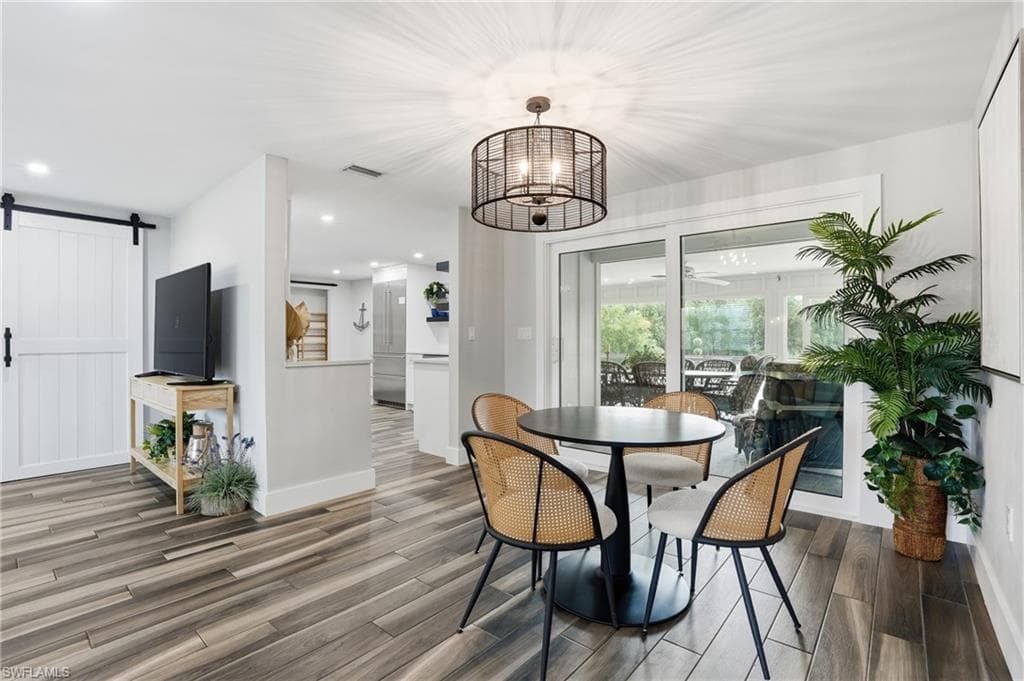1806 Ibis LN E-8