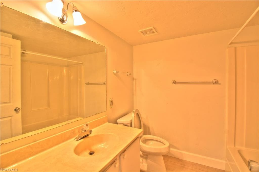 2330 Naples Trace CIR # 903, NAPLES FL 34109-12