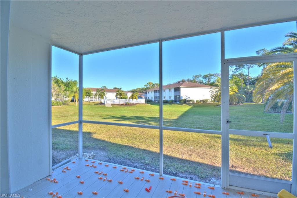 2330 Naples Trace CIR # 903, NAPLES FL 34109-14