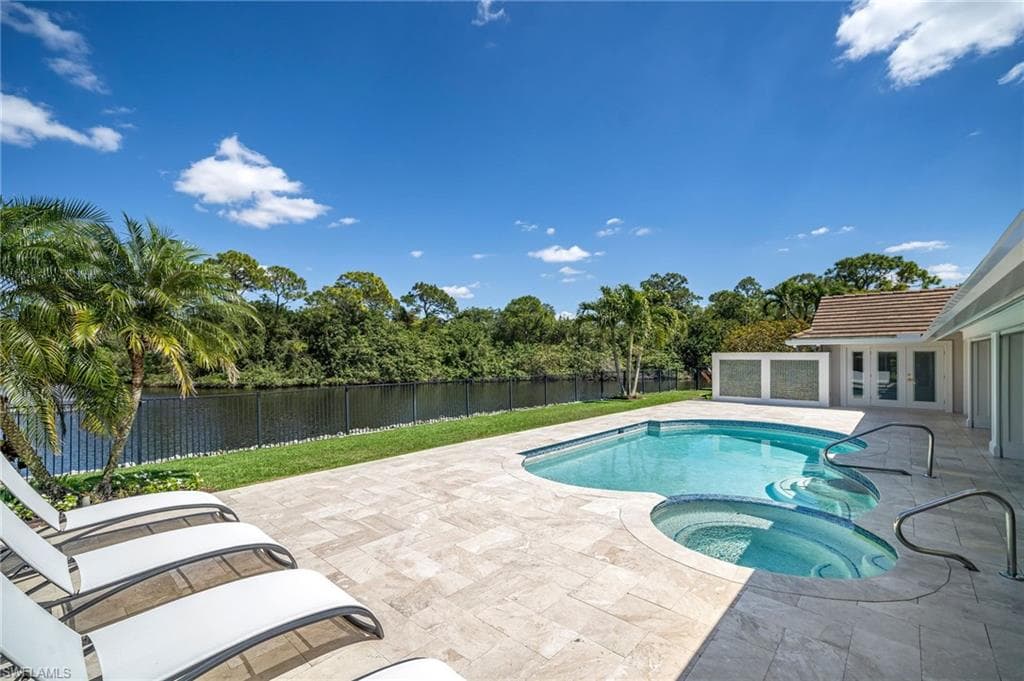 805 Lake Vista CT-41