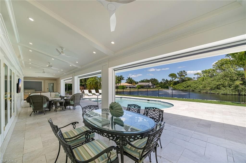 805 Lake Vista CT-35