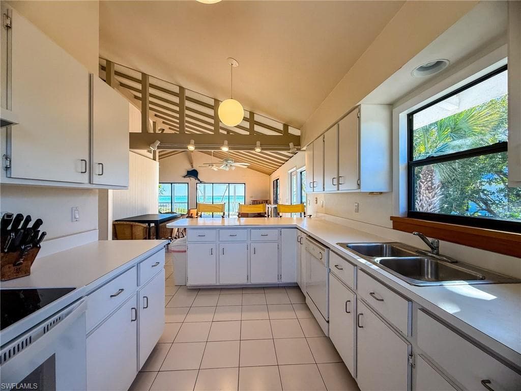 131 Kingfisher DR, CAPTIVA FL 33924-26