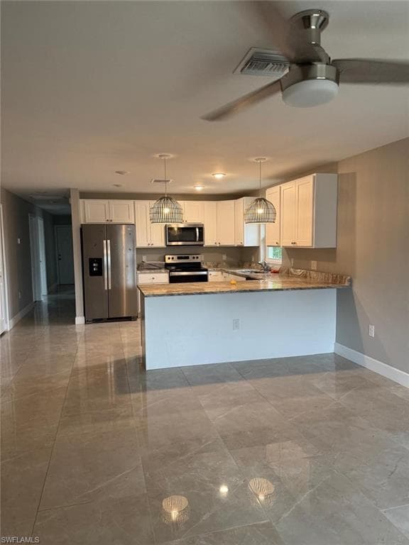 2134 Davis ST, FORT MYERS FL 33916-2