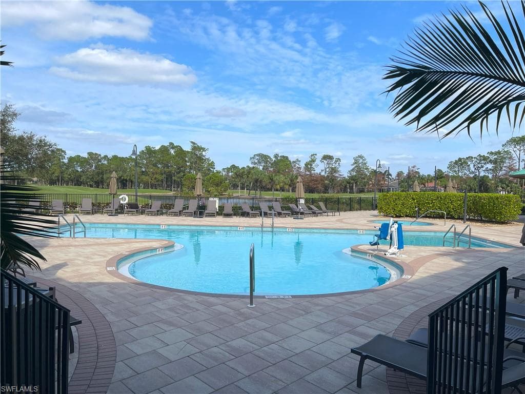 4010 Loblolly Bay DR # 308, NAPLES FL 34114-25