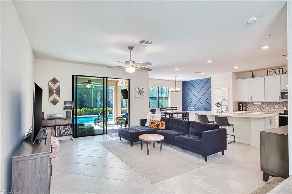 4740 Sea Eagle CT, FORT MYERS FL 33966-5