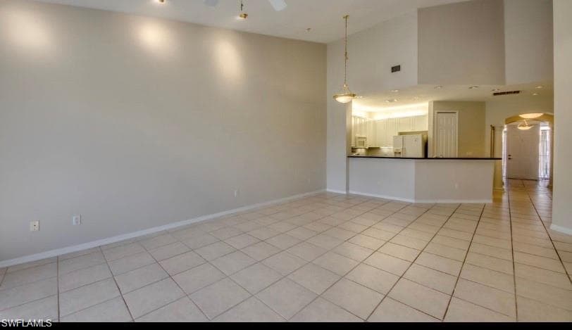 15250 Riverbend BLVD # 204, NORTH FORT MYERS FL 33917-5