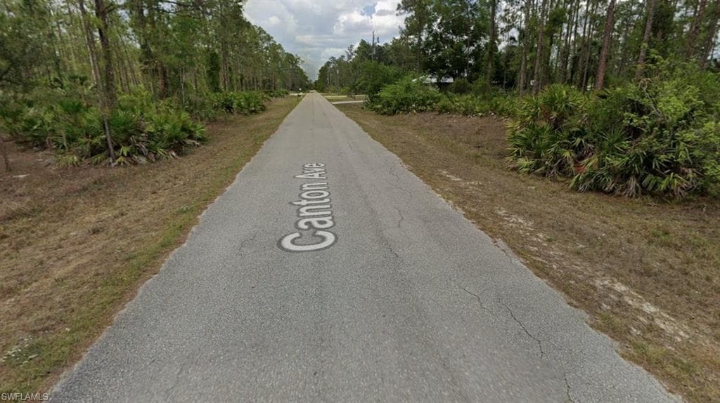 2214 Canton AVE, ALVA FL 33920-3