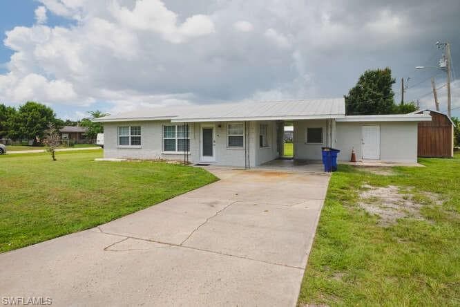 1637 Piney RD, NORTH FORT MYERS FL 33903-24