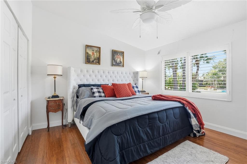 3231 Horse Carriage WAY # 10, NAPLES FL 34105-26