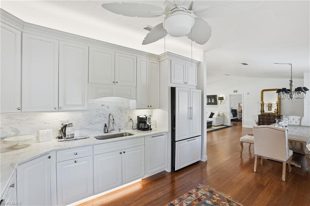3231 Horse Carriage WAY # 10, NAPLES FL 34105-16