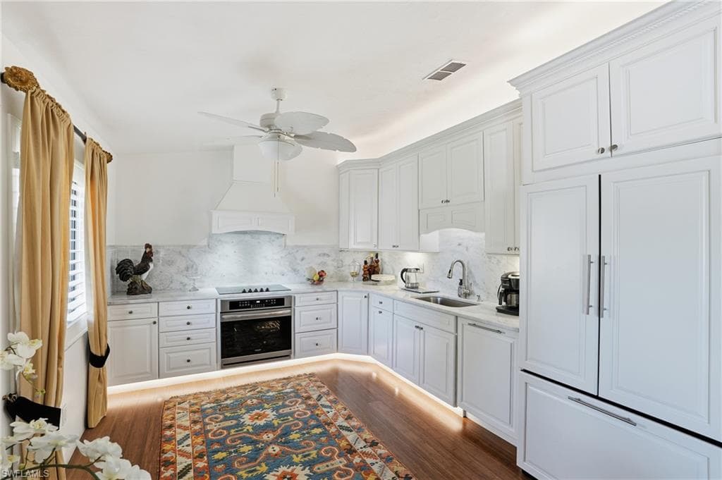 3231 Horse Carriage WAY # 10, NAPLES FL 34105-18