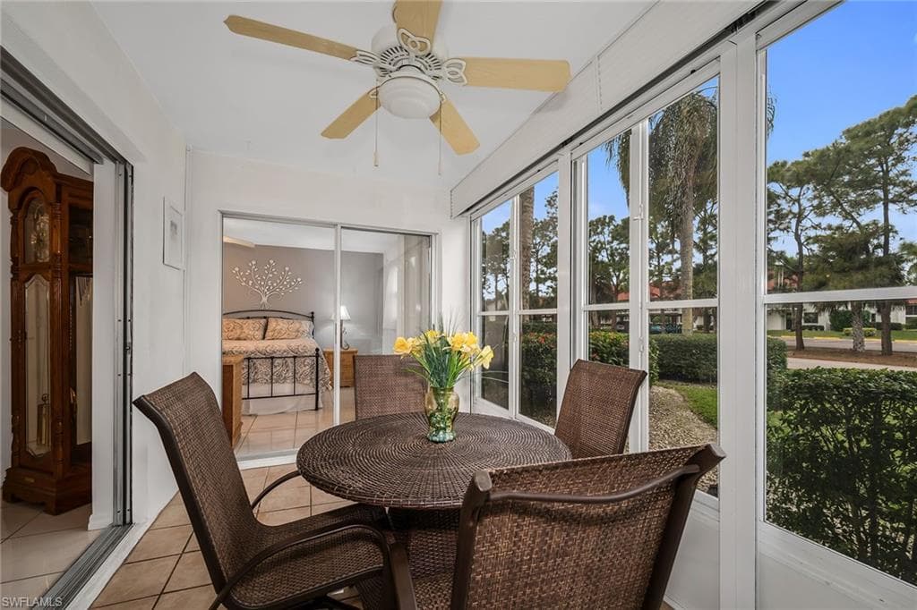 200 Valley Stream DR # 3B, NAPLES FL 34113-23