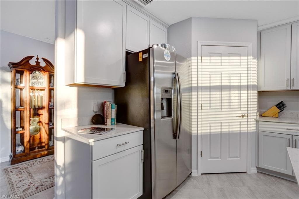 2351 Montserrat LN # 101, NAPLES FL 34120-25