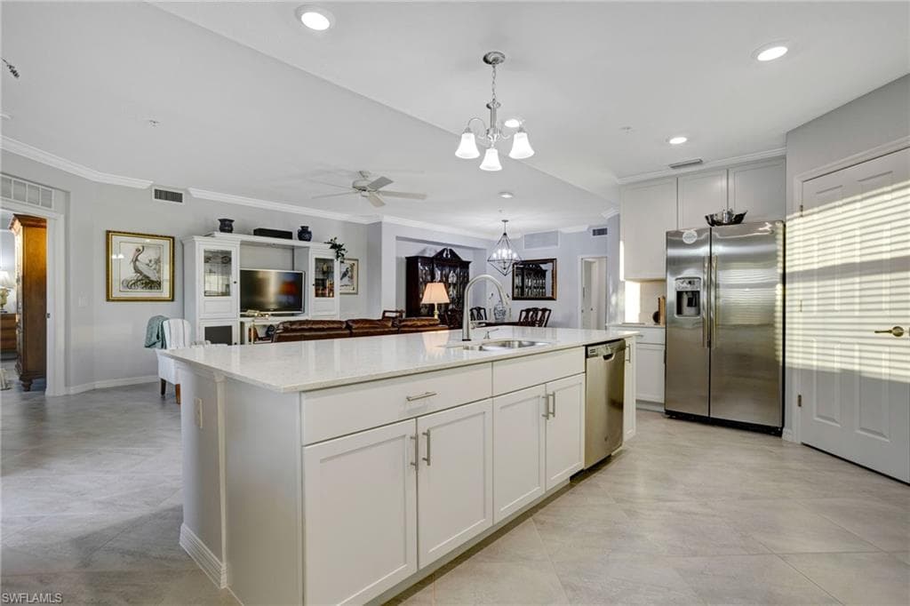 2351 Montserrat LN # 101, NAPLES FL 34120-21