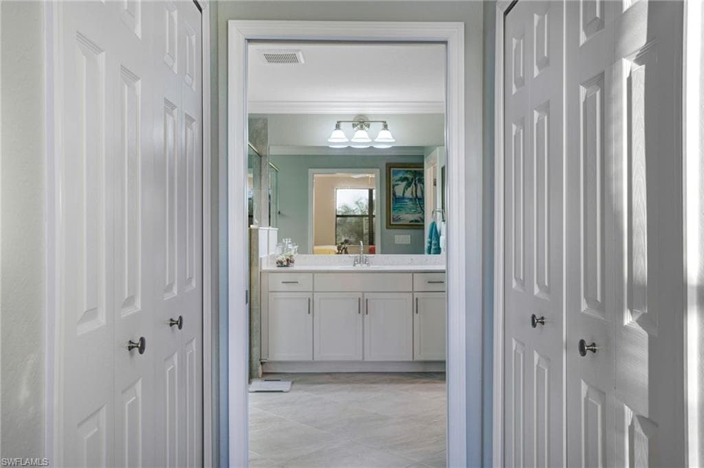 2351 Montserrat LN # 101, NAPLES FL 34120-6