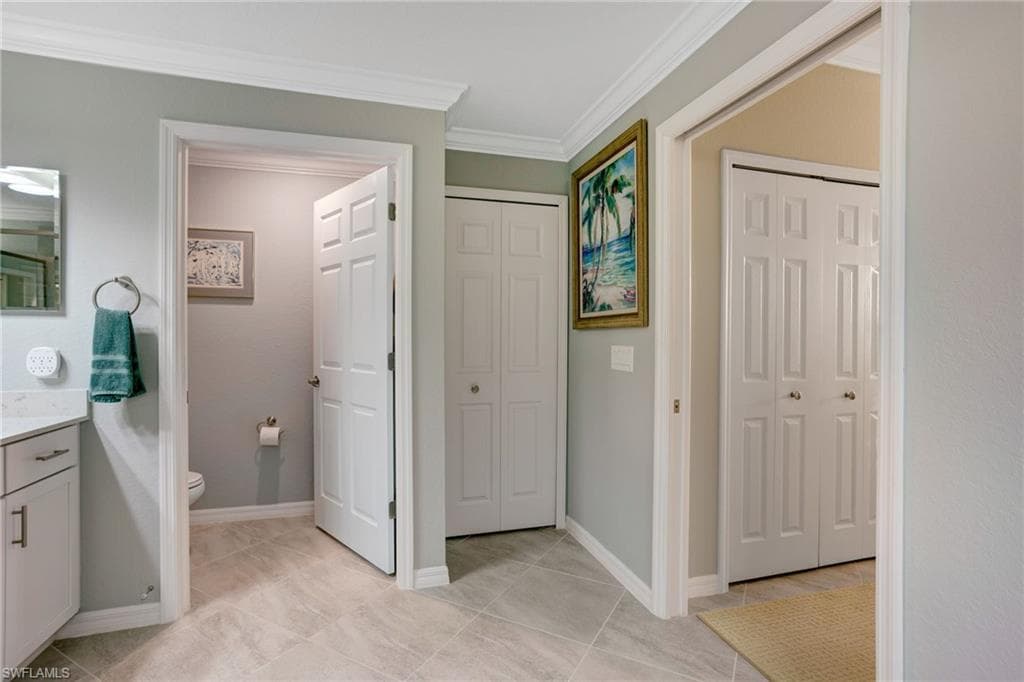 2351 Montserrat LN # 101, NAPLES FL 34120-8