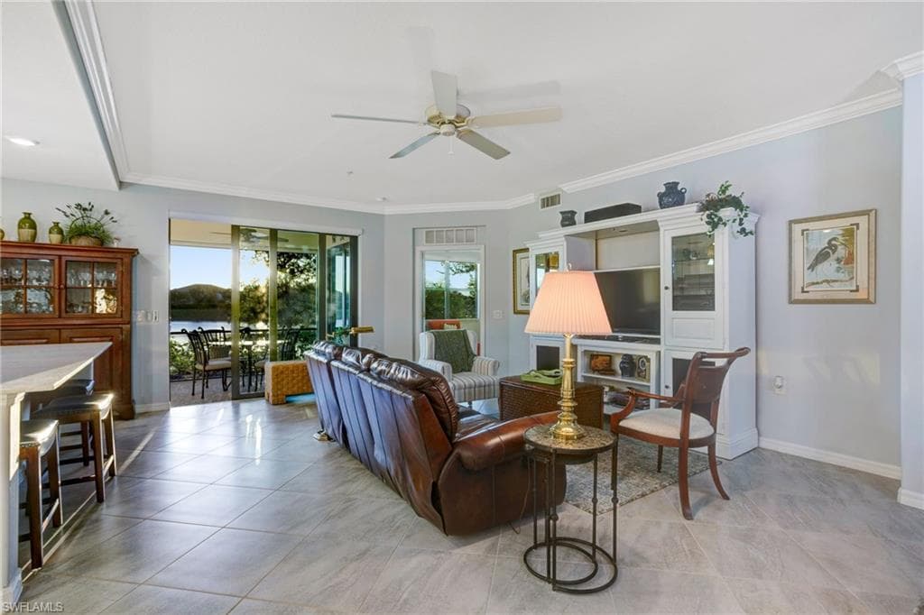 2351 Montserrat LN # 101, NAPLES FL 34120-17