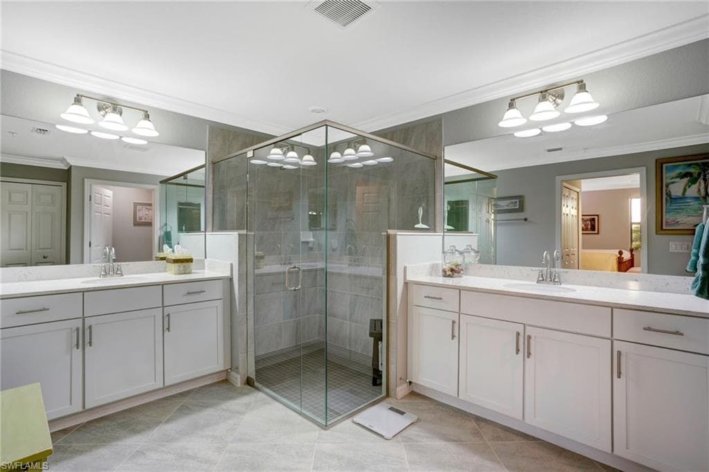 2351 Montserrat LN # 101, NAPLES FL 34120-7