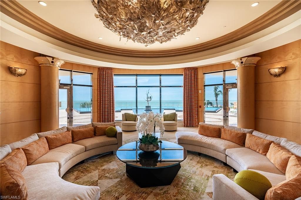 940 Cape Marco DR # 602, MARCO ISLAND FL 34145-42